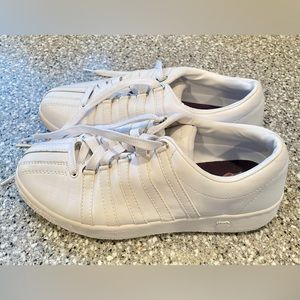 Women’s K-Swiss size 10